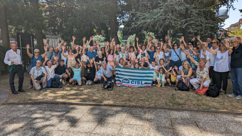 E' necessaria un'alleanza tra generazioni